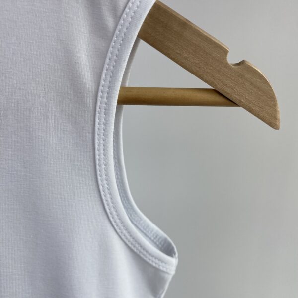 Koszulka bez rękawów biała - Legarto Verde